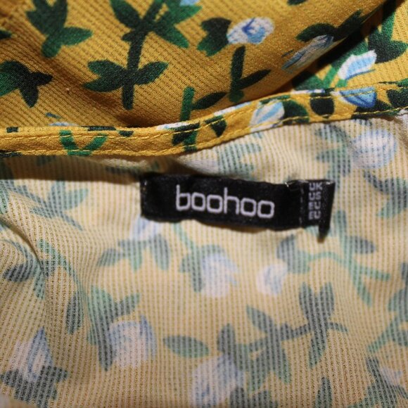 CLEARANCE SALE Boohoo Dress Yellow Floral Long Sleeve CUTE, Size 6 Pre-Loved - Picture 10 of 11